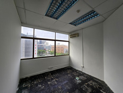 Manhattan House (D3), Office #490165921